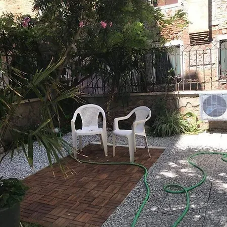 Residenza Oleandro Rosa Daire *